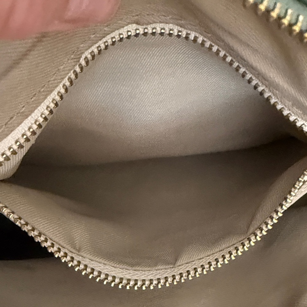 Diana Freneze Green Leather Crossbody Bag – Multi Zip - Picture 12 of 16